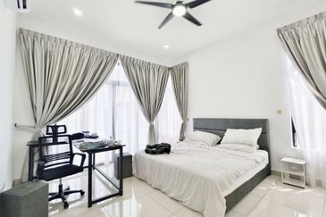  The Green @ Horizon Hills Double Storey Superlink House Corner Lot For Sale Now!