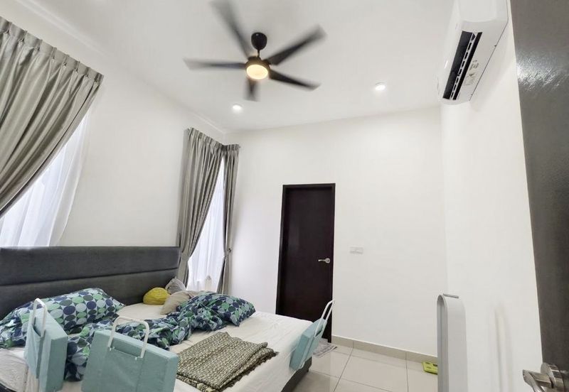  The Green @ Horizon Hills Double Storey Superlink House Corner Lot For Sale Now!