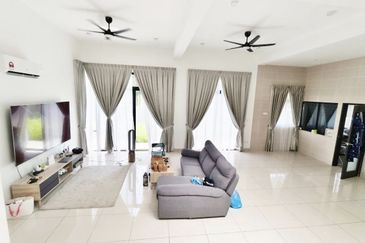  The Green @ Horizon Hills Double Storey Superlink House Corner Lot For Sale Now!