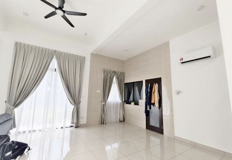  The Green @ Horizon Hills Double Storey Superlink House Corner Lot For Sale Now!