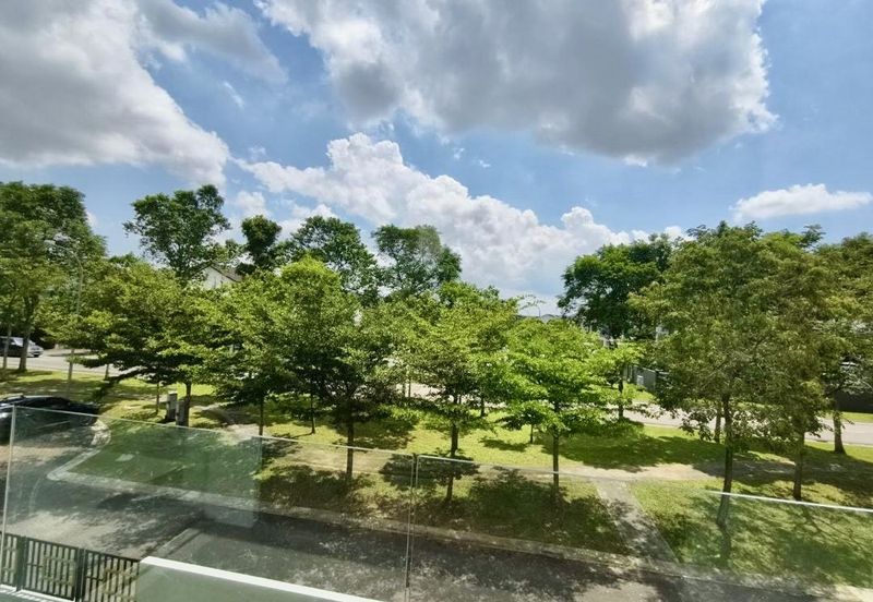  The Green @ Horizon Hills Double Storey Superlink House Corner Lot For Sale Now!