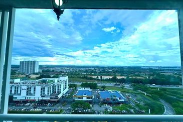 Sky Gardens Residences