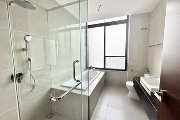 Aurora Resort Villas