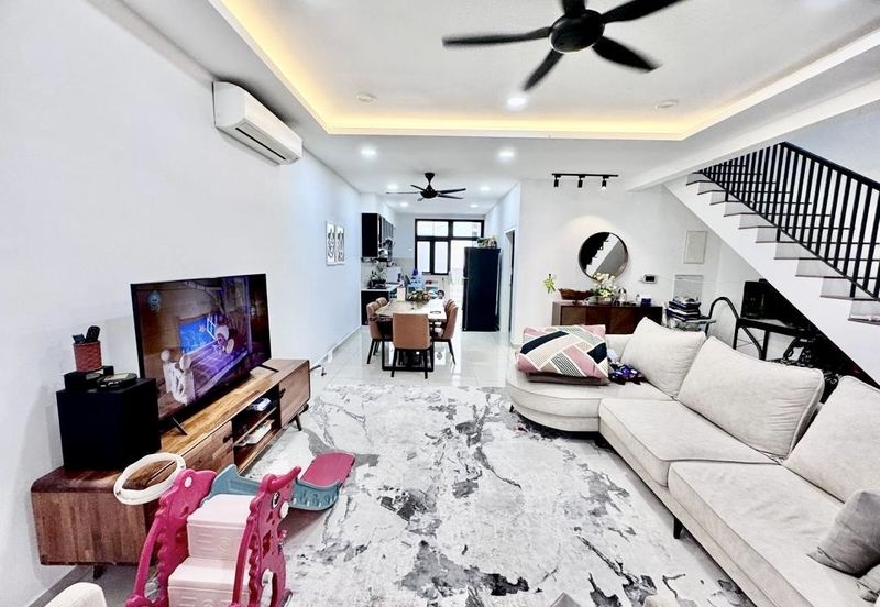 Sunway Citrine Lakehomes