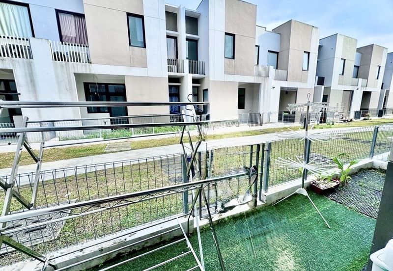 Sunway Citrine Lakehomes