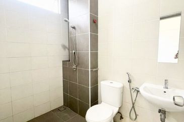 The Green @ Horizon Hills - Double Storey Terrace House For Sale Now!