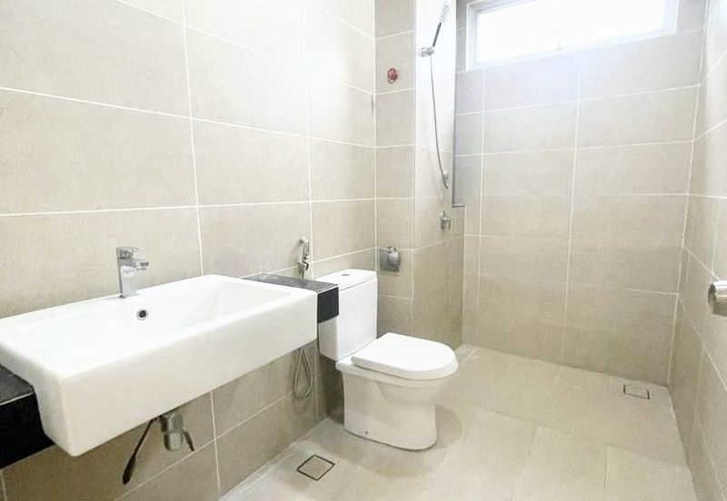 The Green @ Horizon Hills - Double Storey Terrace House For Sale Now!