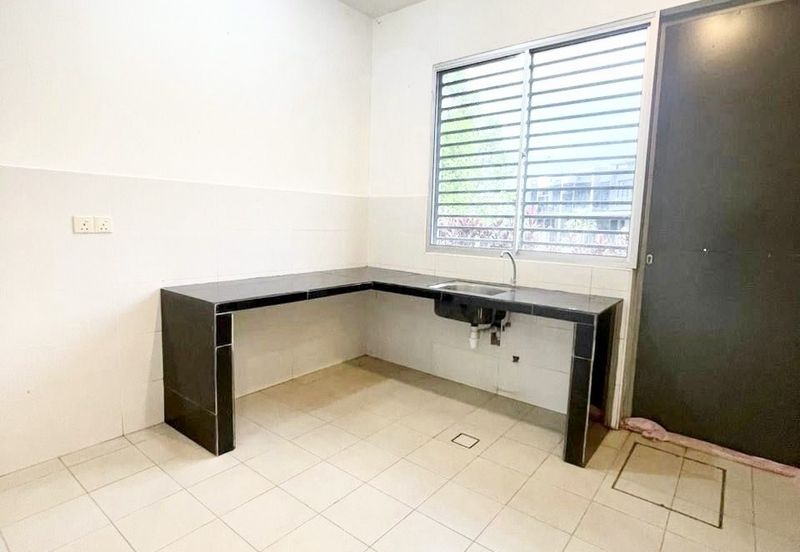 The Green @ Horizon Hills - Double Storey Terrace House For Sale Now!