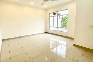 The Green @ Horizon Hills - Double Storey Terrace House For Sale Now!