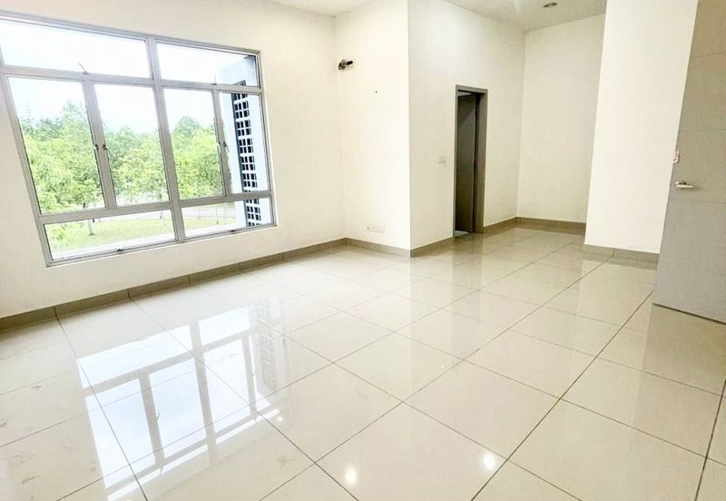 The Green @ Horizon Hills - Double Storey Terrace House For Sale Now!