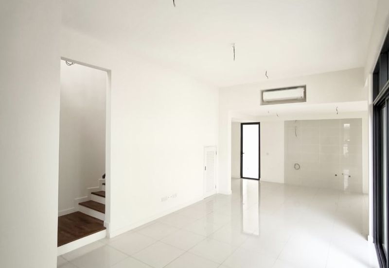 Avira Garden Terraces @ Medini