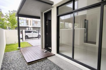 Avira Garden Terraces @ Medini