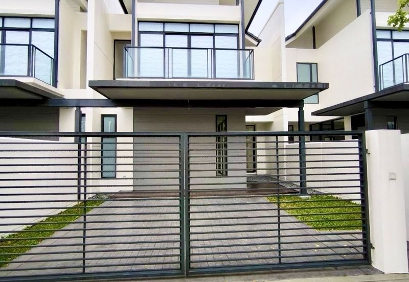 Avira Garden Terraces @ Medini