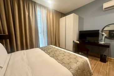 Somerset Puteri Harbour