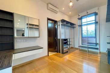 The Residence, Mont Kiara