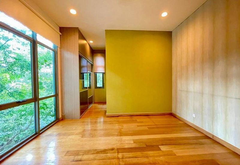 The Residence, Mont Kiara