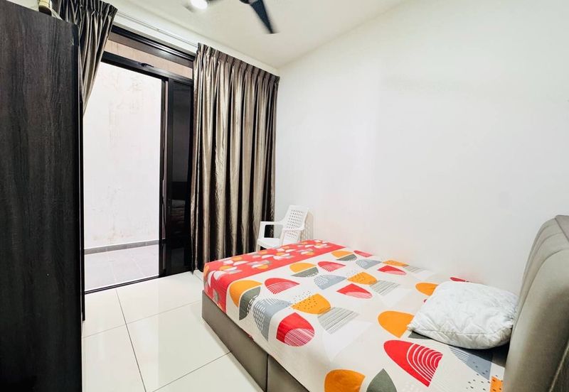 The Canal Garden South @ Horizon Hills 3 Storey Semi Detached (Cluster Type) For Sale Now!