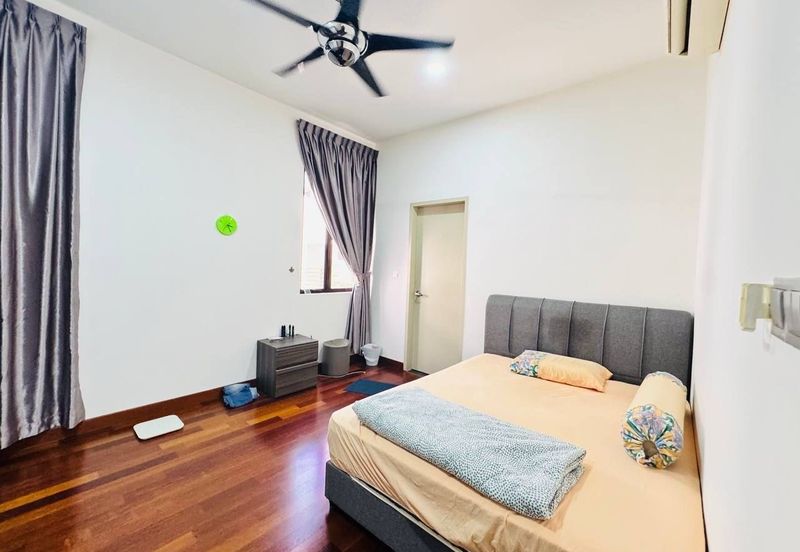 The Canal Garden South @ Horizon Hills 3 Storey Semi Detached (Cluster Type) For Sale Now!