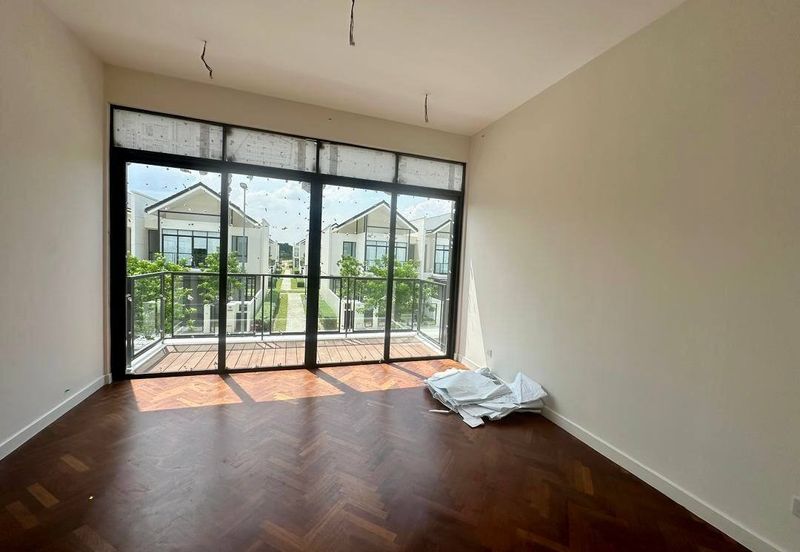 Avira Garden Terraces @ Medini