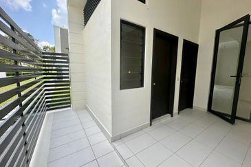 Avira Garden Terraces @ Medini