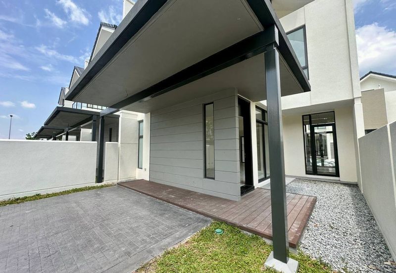 Avira Garden Terraces @ Medini