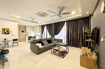 The Canal Garden South @ Horizon Hills 2 Storey Cluster House High Land For Sale Now!