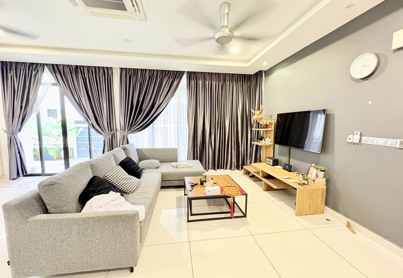 The Canal Garden South @ Horizon Hills 2 Storey Cluster House High Land For Sale Now!