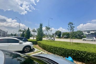 Crest @ Austin Emerald 1