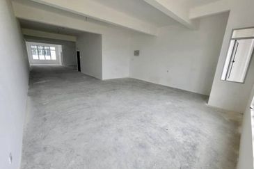 Crest @ Austin Emerald 1