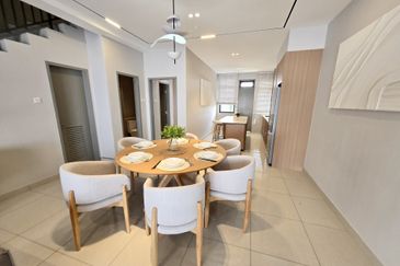 Taman Nusa Melati / Melati Heights Gelang Patah Johor Bahru - New 2 Storey Terrace House