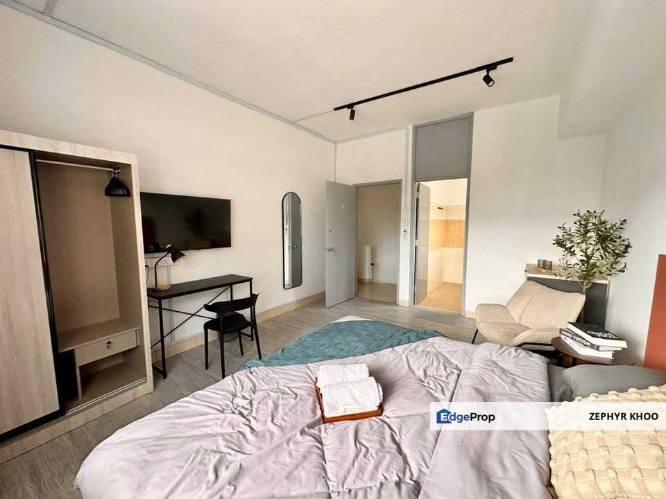 Sri Indah Court Free Shuttle Bus For Rent Work in Singapore Woodlands, Johor, Johor Bahru