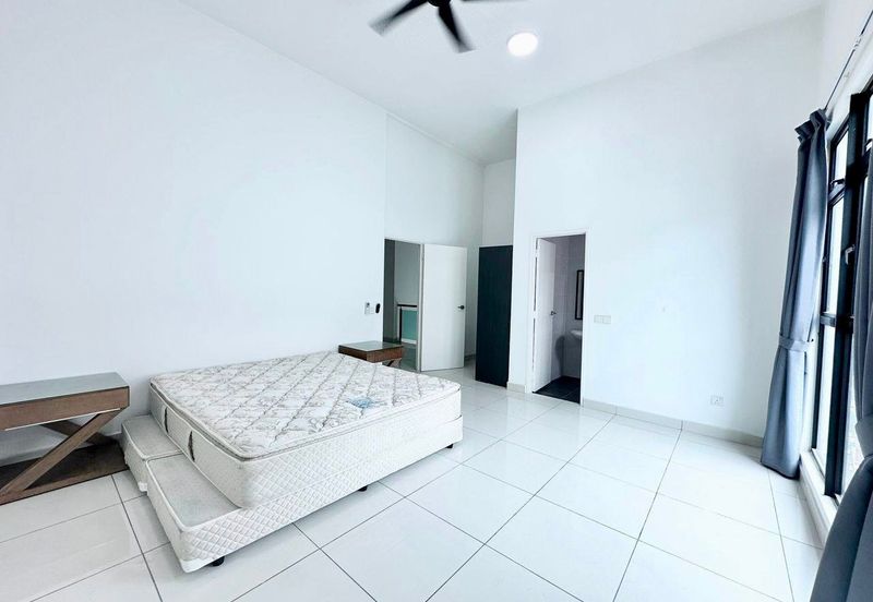 Sky Loft Premium Suites, Bukit Indah