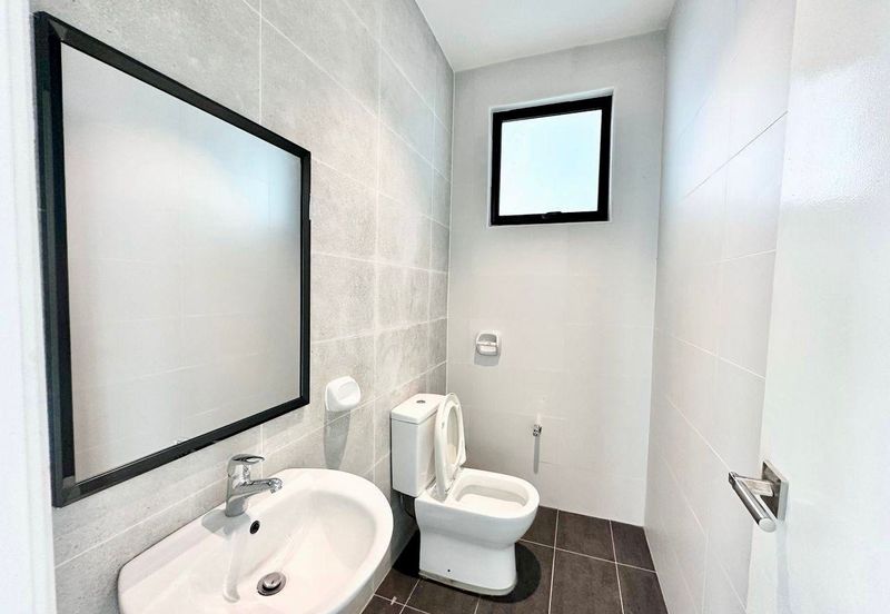 Sky Loft Premium Suites, Bukit Indah