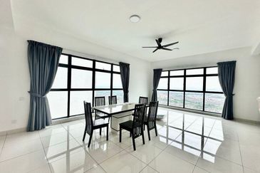 Sky Loft Premium Suites, Bukit Indah