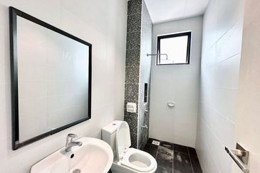 Sky Loft Premium Suites, Bukit Indah