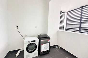 Sky Loft Premium Suites, Bukit Indah