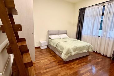 The Golf West @ Horizon Hills 2 Storey Link Bungalow House For Sale Now!