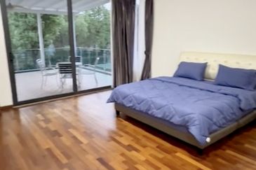 The Golf West @ Horizon Hills 2 Storey Link Bungalow House For Sale Now!