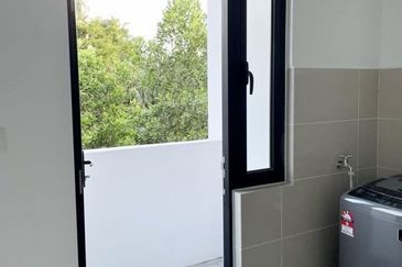 Sunway Citrine Lakehomes