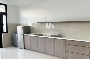 Sunway Citrine Lakehomes