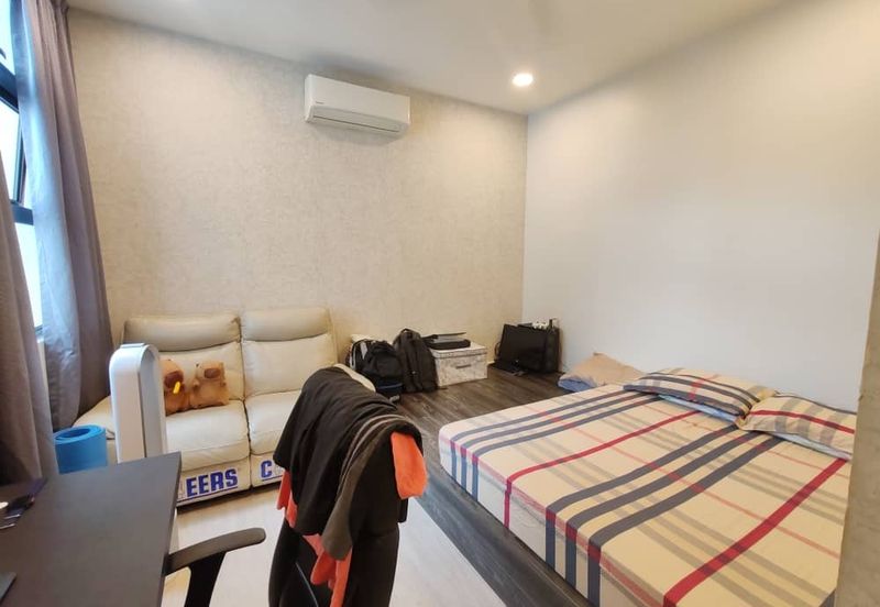 Featherstone @Eco Botanic