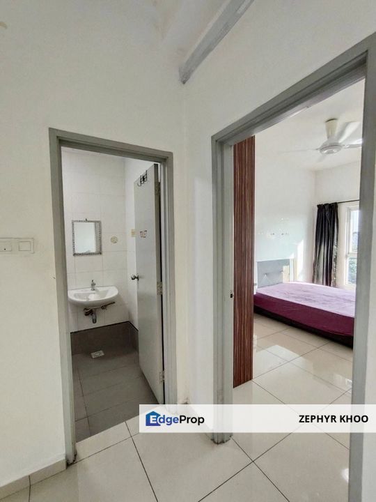 Seasons Luxury Apartment @ Amara Larkin Taman Dato Onn Apartment, Johor, Johor Bahru