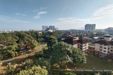 Seasons Luxury Apartments @ Amara Larkin