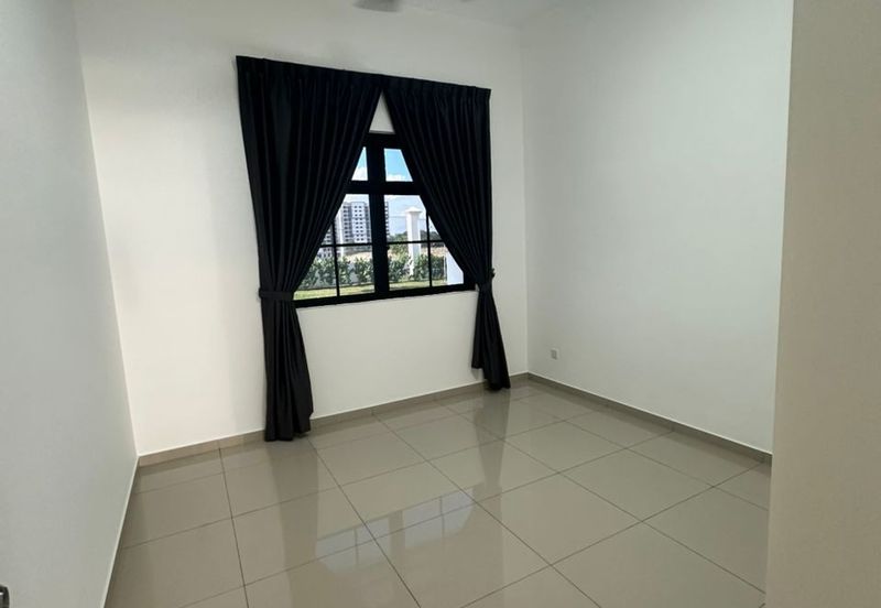 Dedaun Hijau (Greenfield Regency)