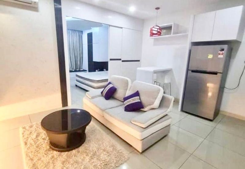 Dedaun Hijau (Greenfield Regency)