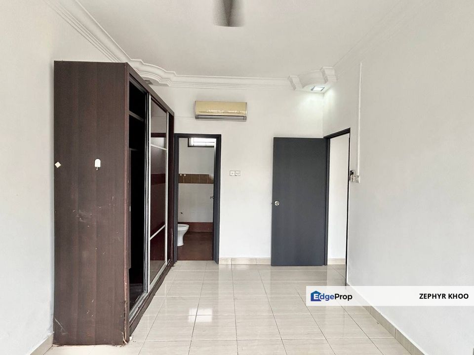 Kipark Apartment @ Tampoi Apartment Corner Lot For Sale, Johor, Tampoi