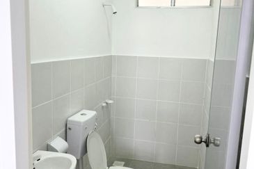 Pangsapuri Flora Damai Nearby Eco Spring Apartment For Sale