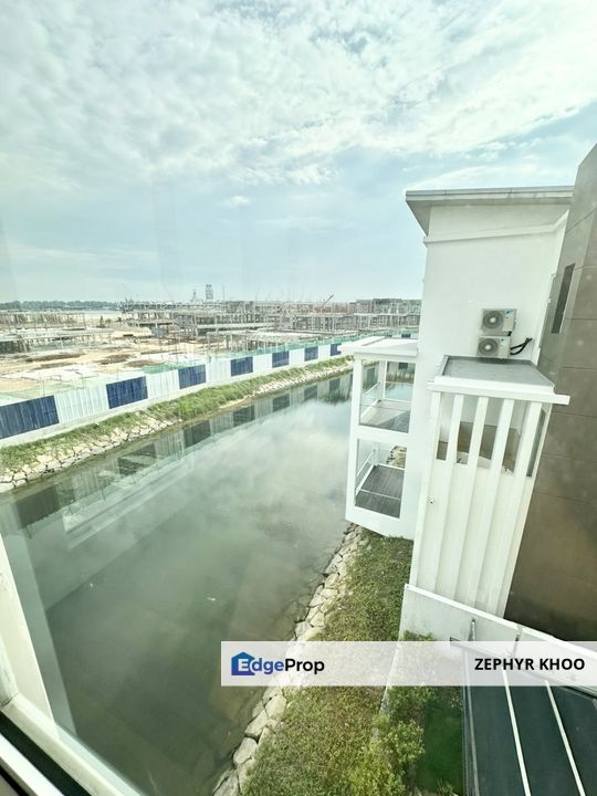 Senibong Cove @ Isola Villa Permas Jaya 3 Storey Bungalow House For Sale, Johor, Masai