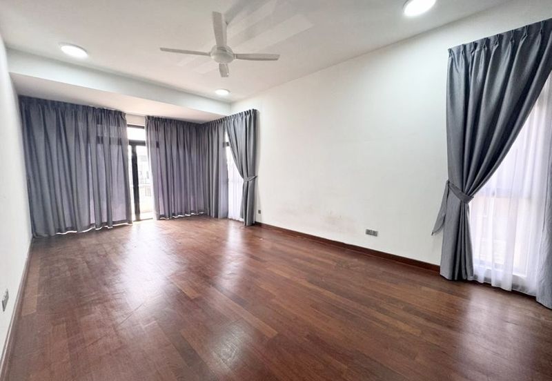 The Canal Garden @ Horizon Hills 3 Storey Semi Detached House For Sale Now!