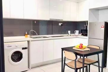 Almas @ Puteri Harbour